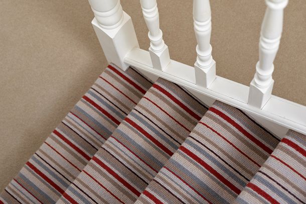 Victoria-Twist-Pecan-with-Victoria-Twist-Stripe-Heart-Throb